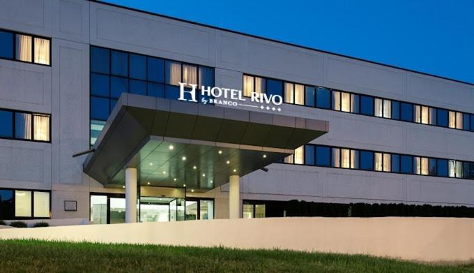 Hotel Rivo Temesvár Kültér fotó
