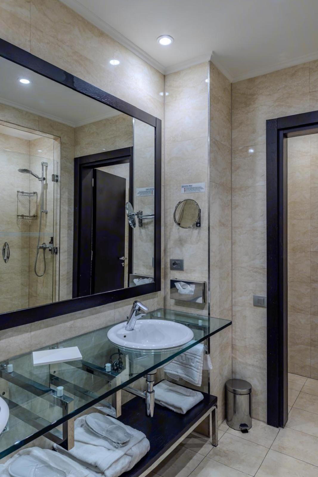 Hotel Rivo Temesvár Kültér fotó