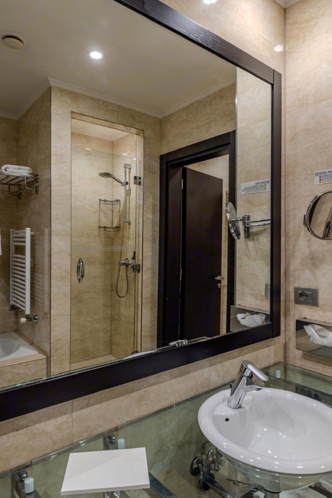 Hotel Rivo Temesvár Kültér fotó