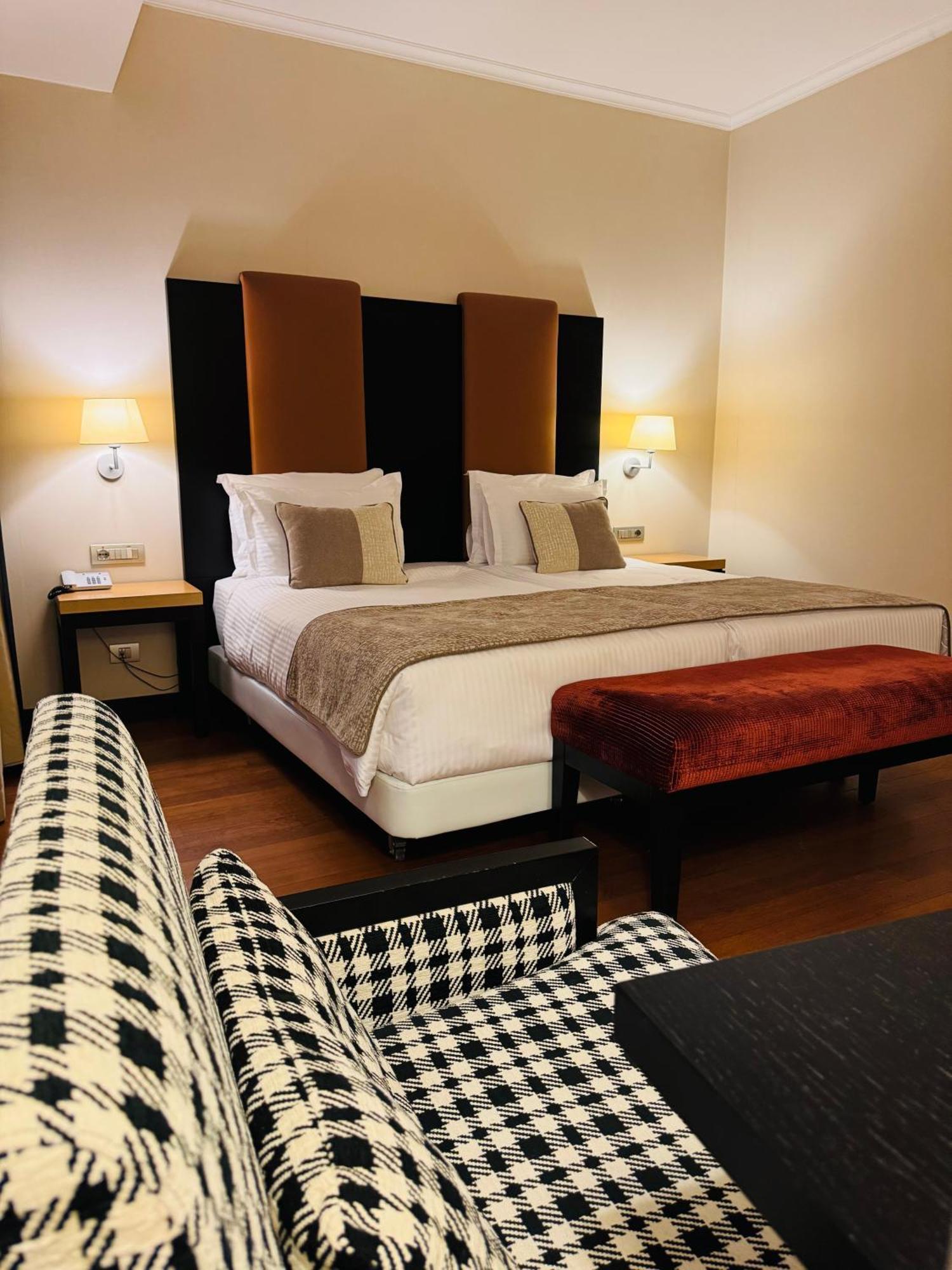 Hotel Rivo Temesvár Kültér fotó