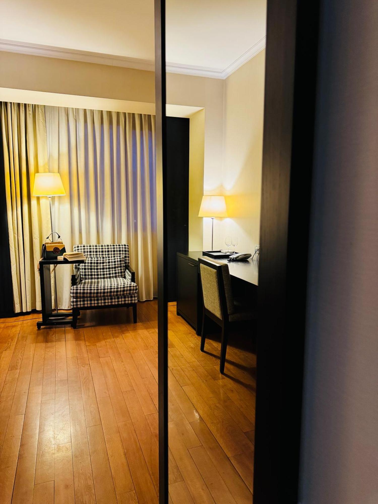 Hotel Rivo Temesvár Kültér fotó
