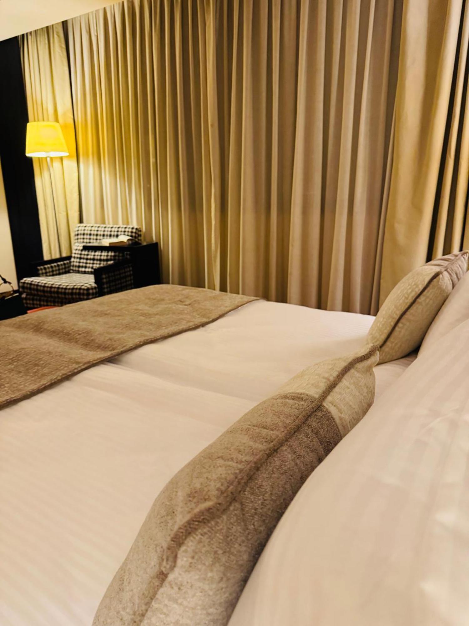 Hotel Rivo Temesvár Kültér fotó