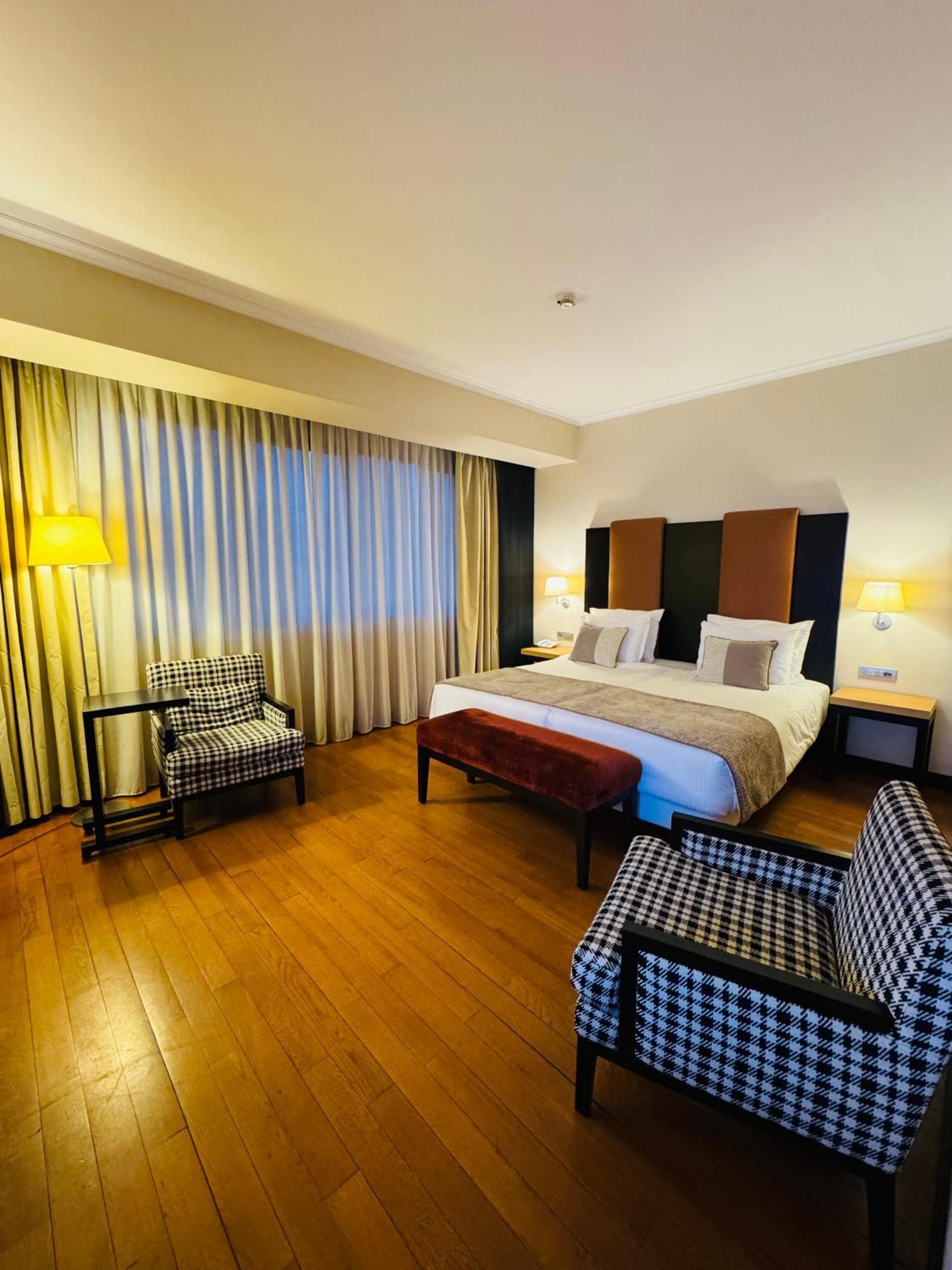 Hotel Rivo Temesvár Kültér fotó